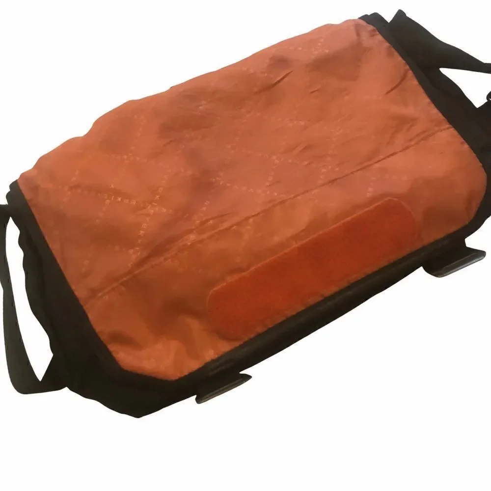 Everki Messenger Carrying Case, EKS618